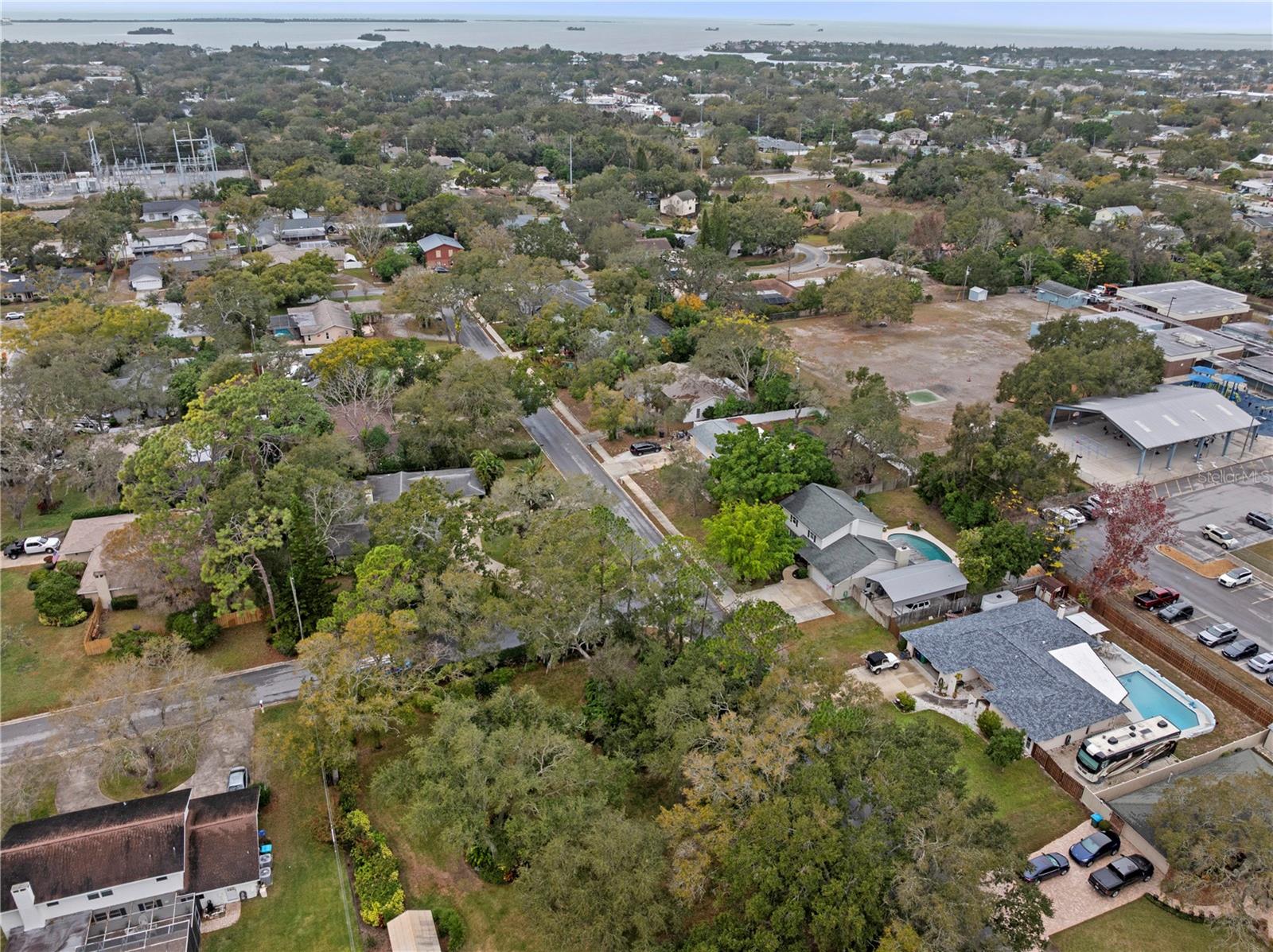 HONEYMOON RIDGE - Residential