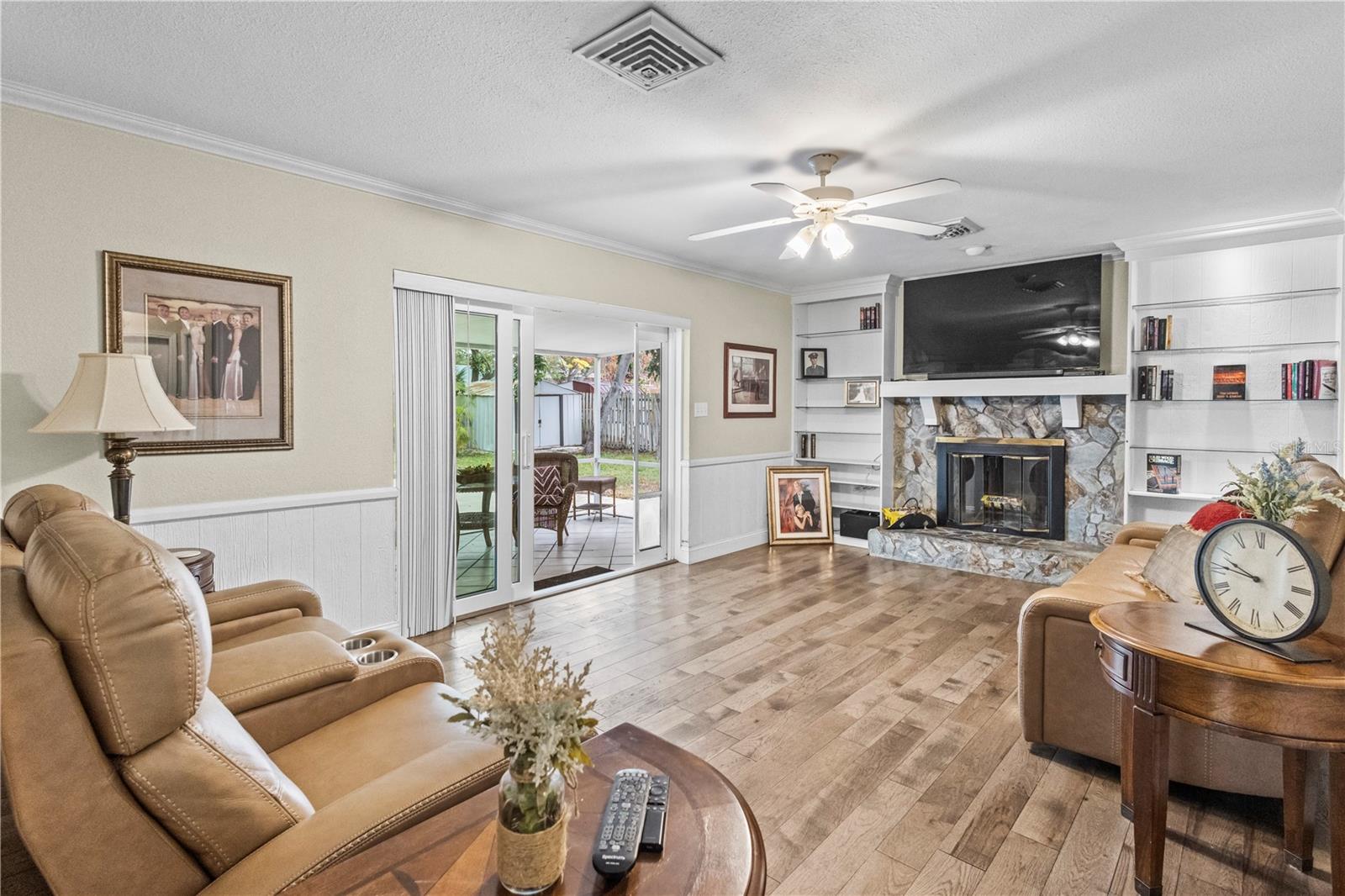 HONEYMOON RIDGE - Residential