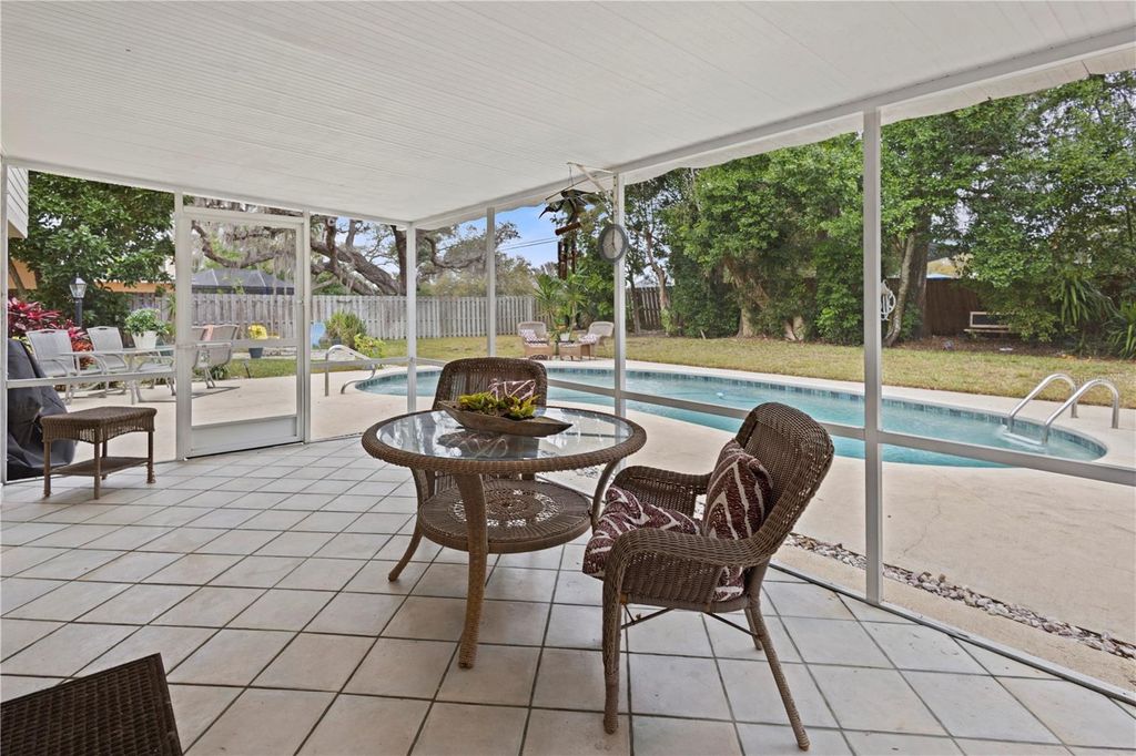 Photo of 1437 Glenview Road, Palm Harbor, FL 34683 (MLS # W7882469)