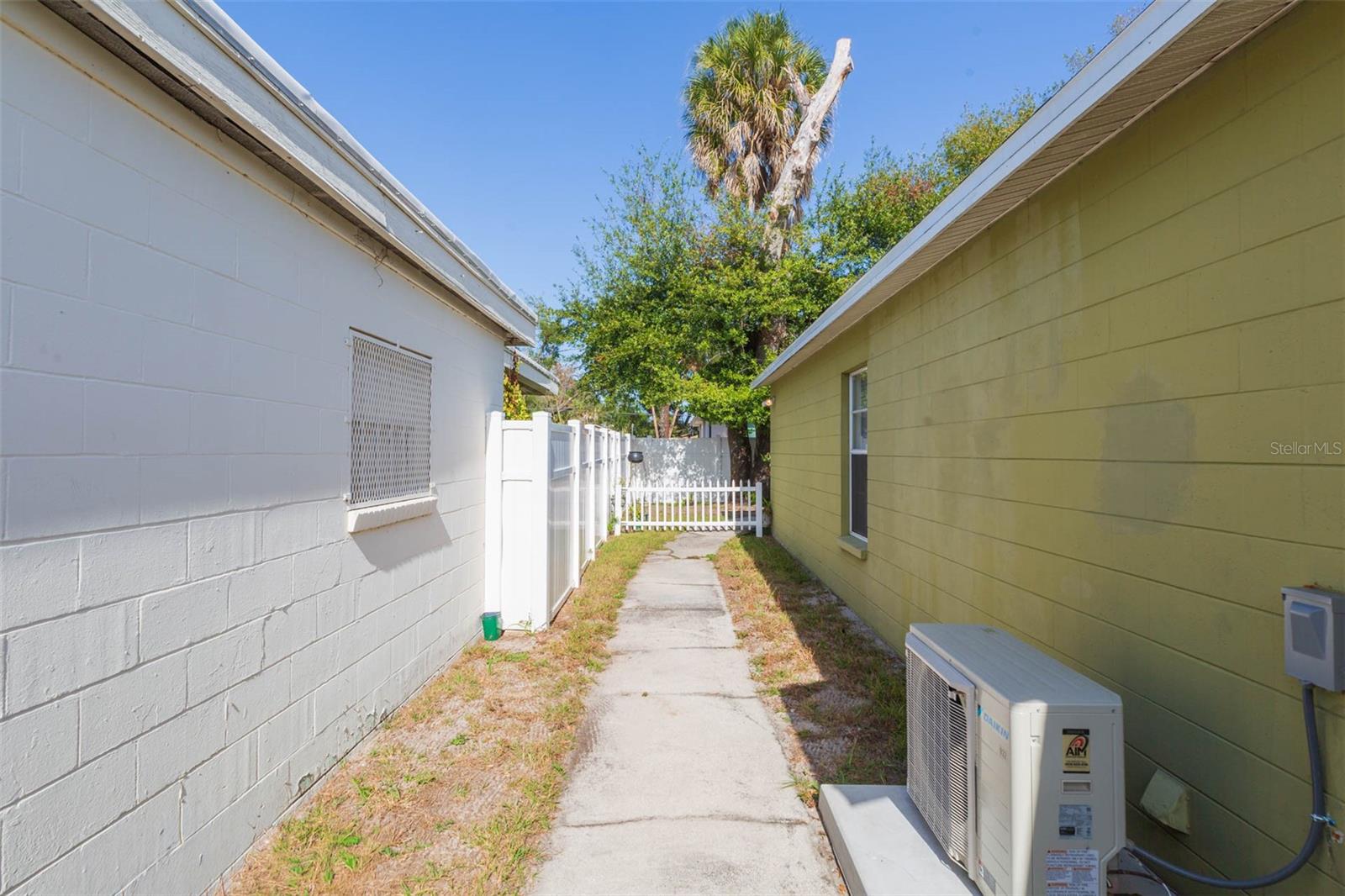 MAYS ADD - Residential