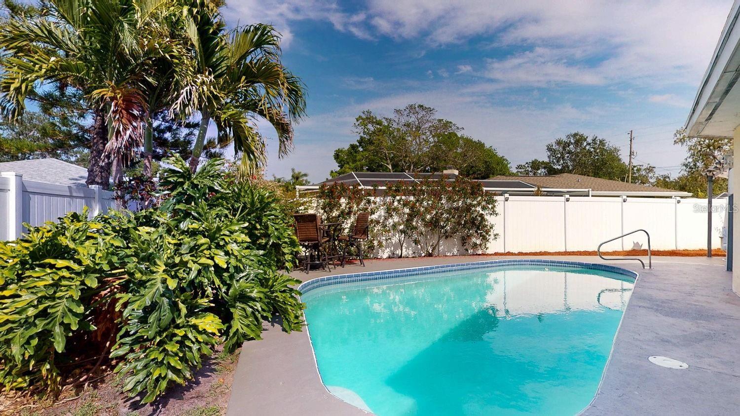 PINELLAS GROVES - Residential