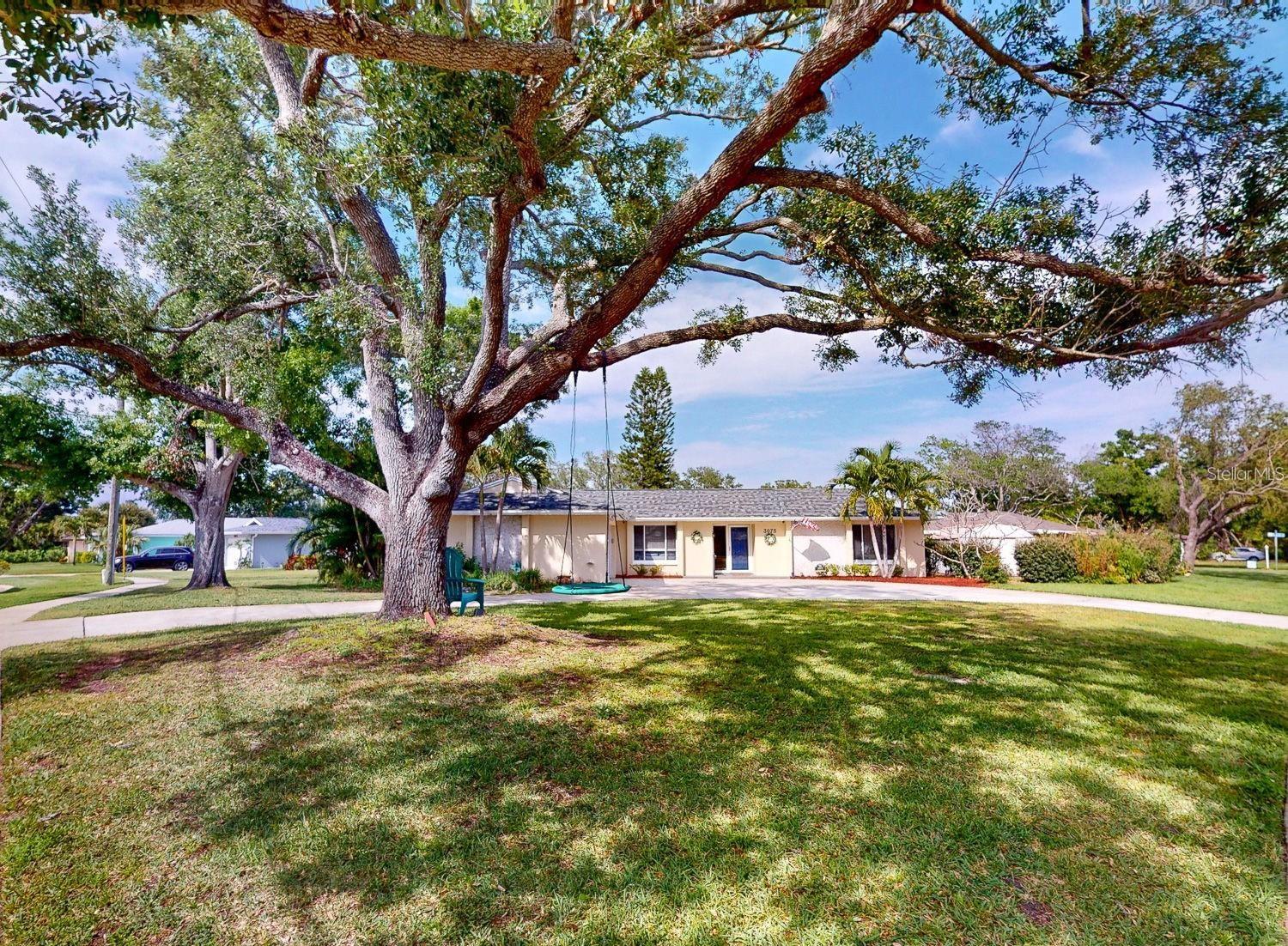 PINELLAS GROVES - Residential