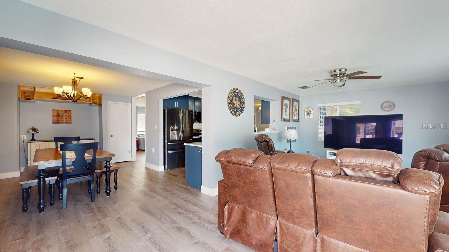 PINELLAS GROVES - Residential