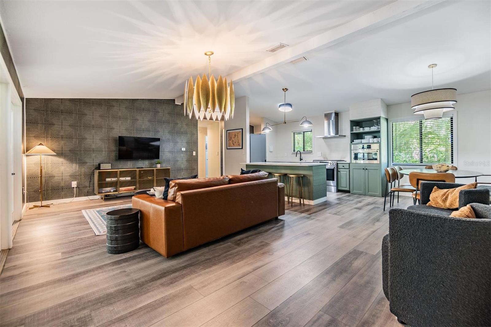 8952 W WHITE DOGWOOD DRIVE