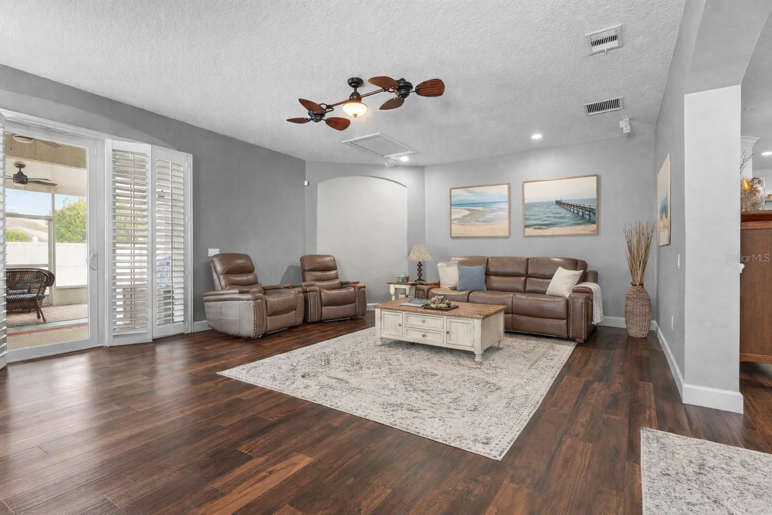 PLANTERS MANOR AT GREENFIELD PLNT III-A - Residential