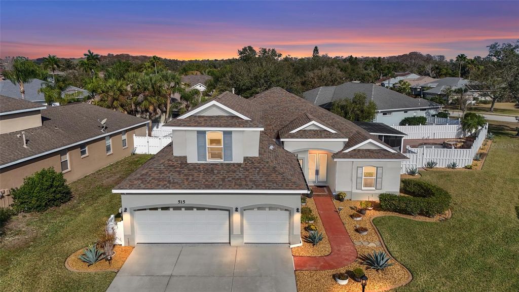 Photo of 515 Planters Manor Way, Bradenton, FL 34212 (MLS # A4683278)