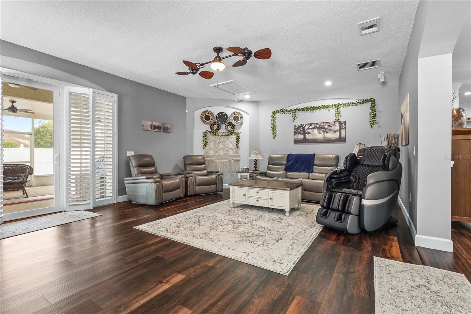 PLANTERS MANOR AT GREENFIELD PLNT III-A - Residential