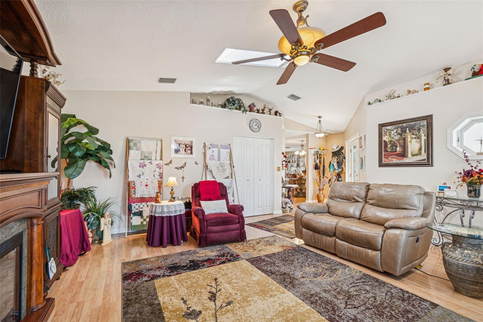 SEMINOLE COUNTRY - Residential