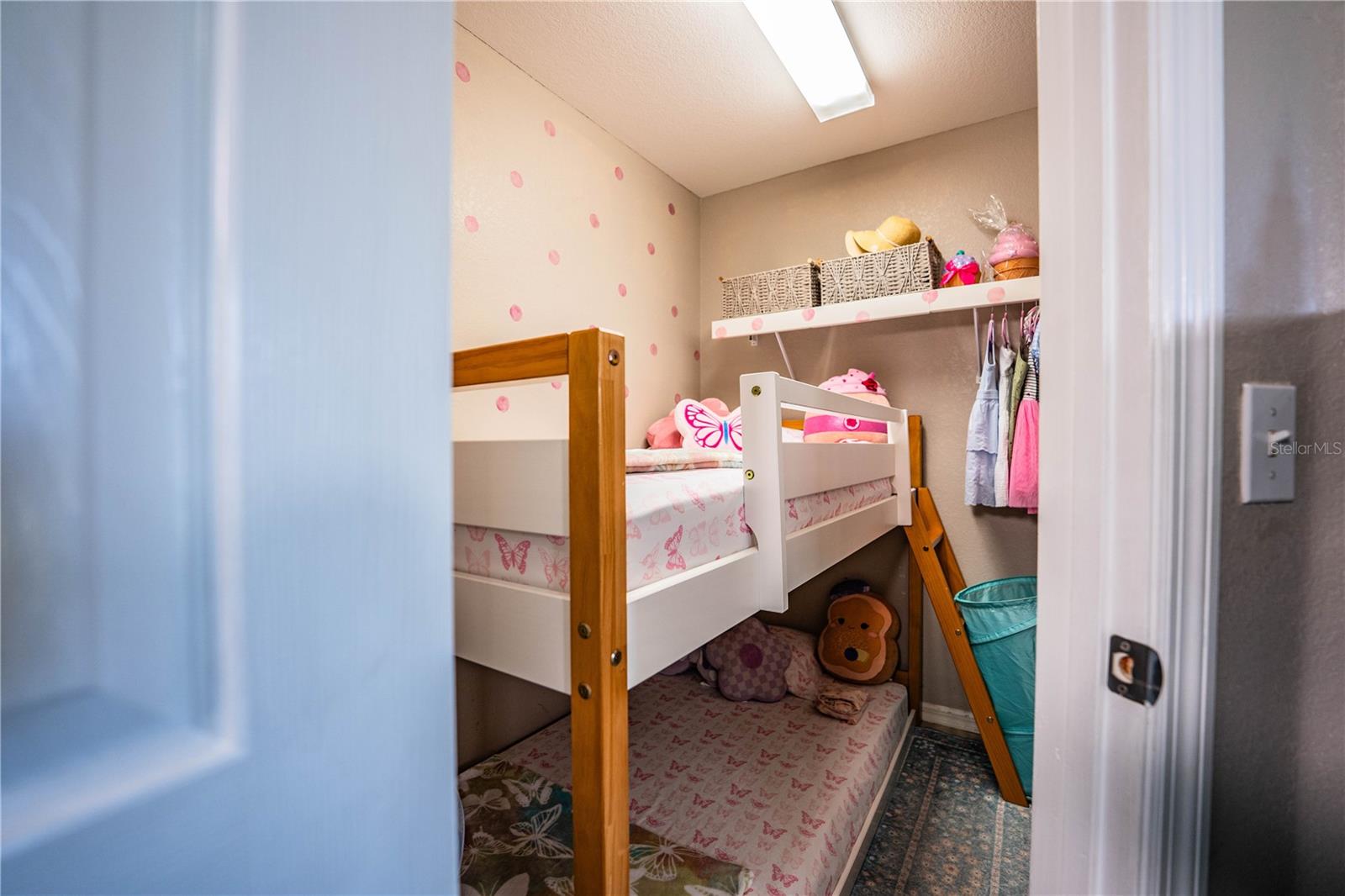 WINCHESTER ESTATES - Residential