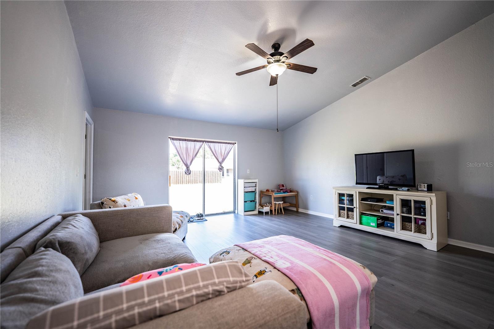 WINCHESTER ESTATES - Residential