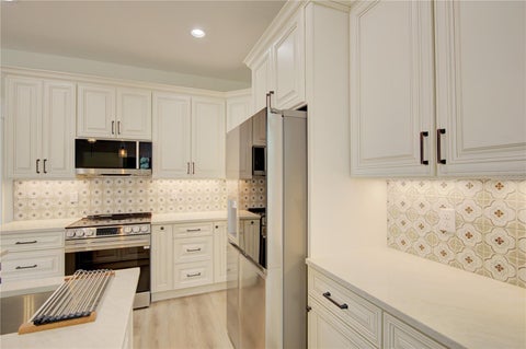 Tiny photo for 1316 E 9th Avenue, Mount Dora, FL 32757 (MLS # O6416275)