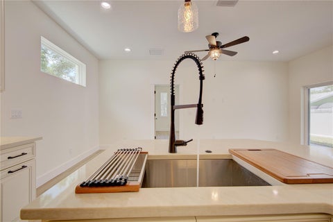 Tiny photo for 1316 E 9th Avenue, Mount Dora, FL 32757 (MLS # O6416275)