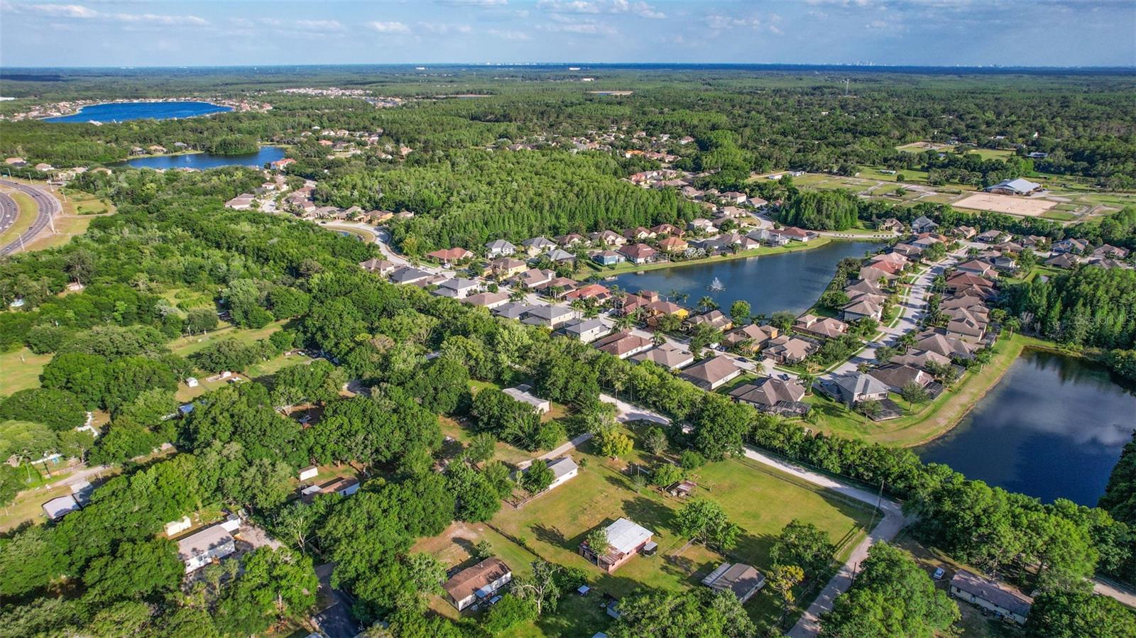 KEYSTONE PARK - Land