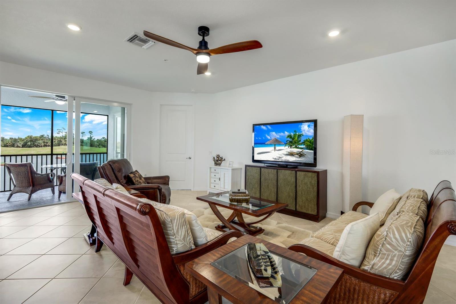 HERITAGE LANDING AND COUNTRY CLUB - Residential