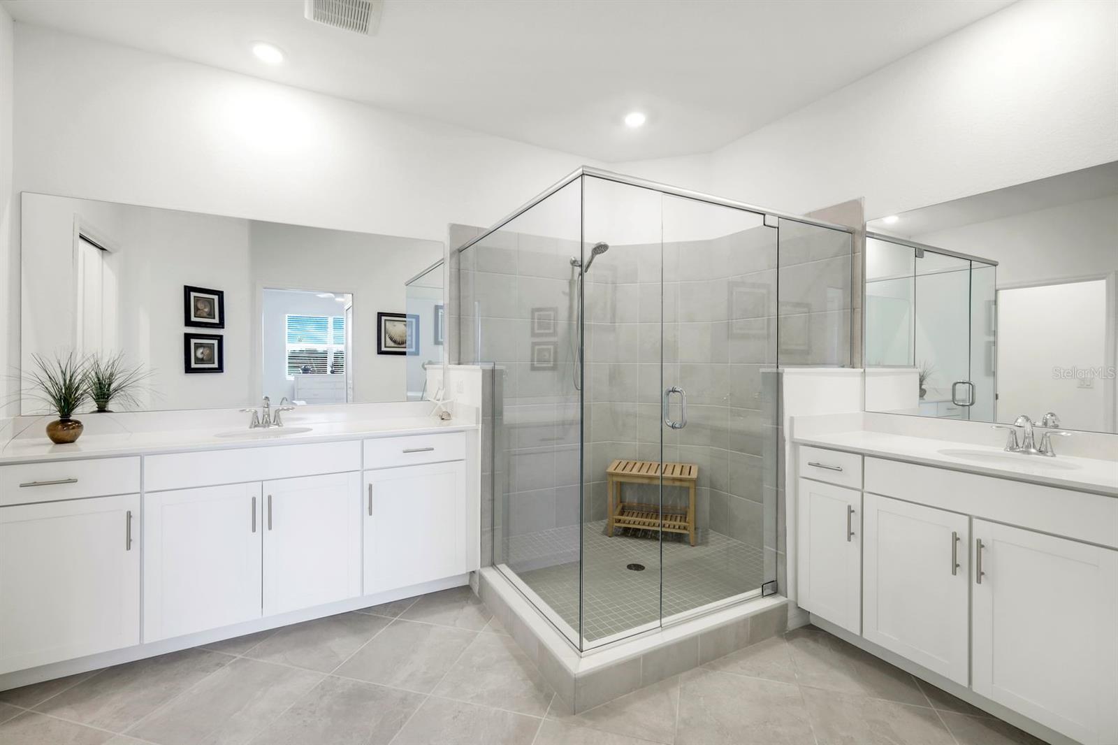 HERITAGE LANDING AND COUNTRY CLUB - Residential