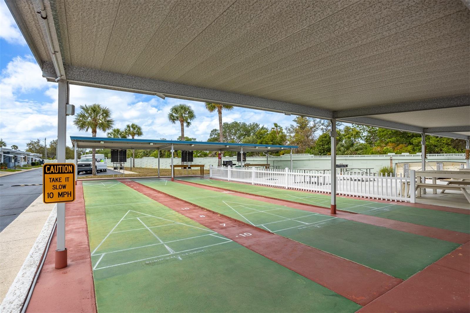 SHANGRI-LA APT PARK - Residential