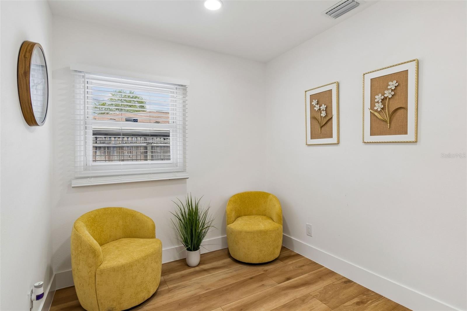 TYRONE - Residential