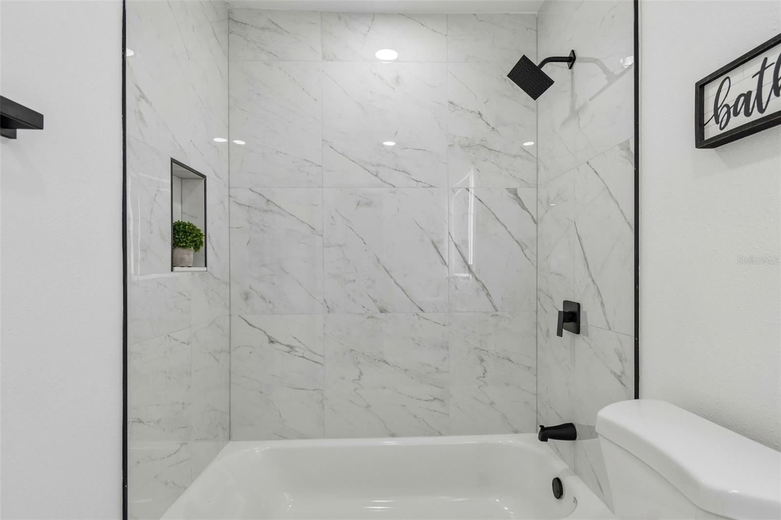 TYRONE - Residential