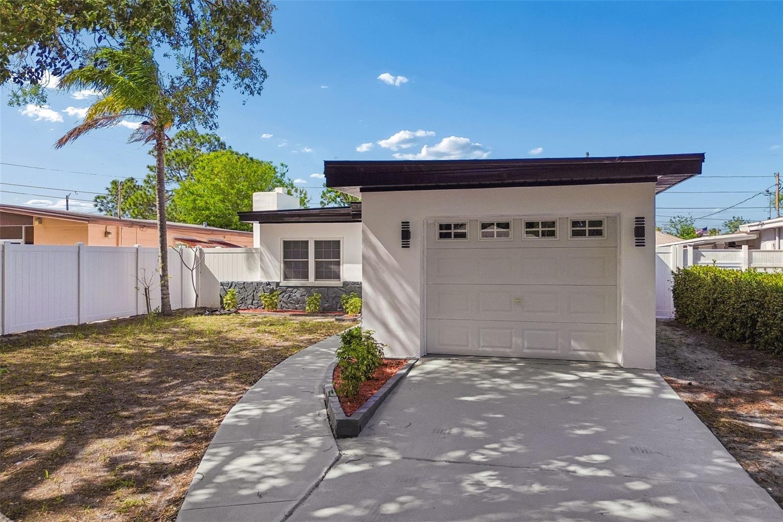 TYRONE - Residential