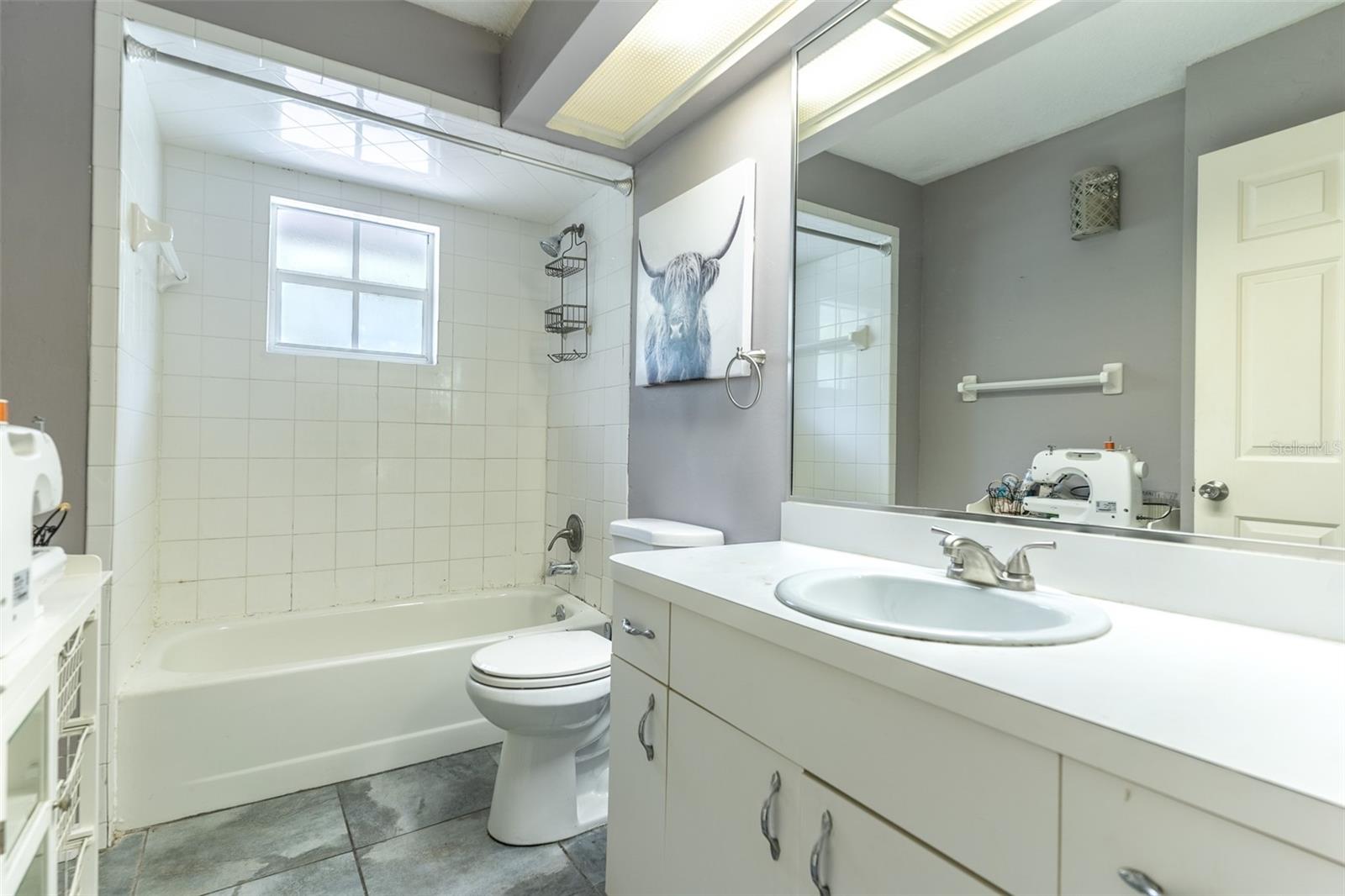 CHRISTINA WOODS PH 06 - Residential