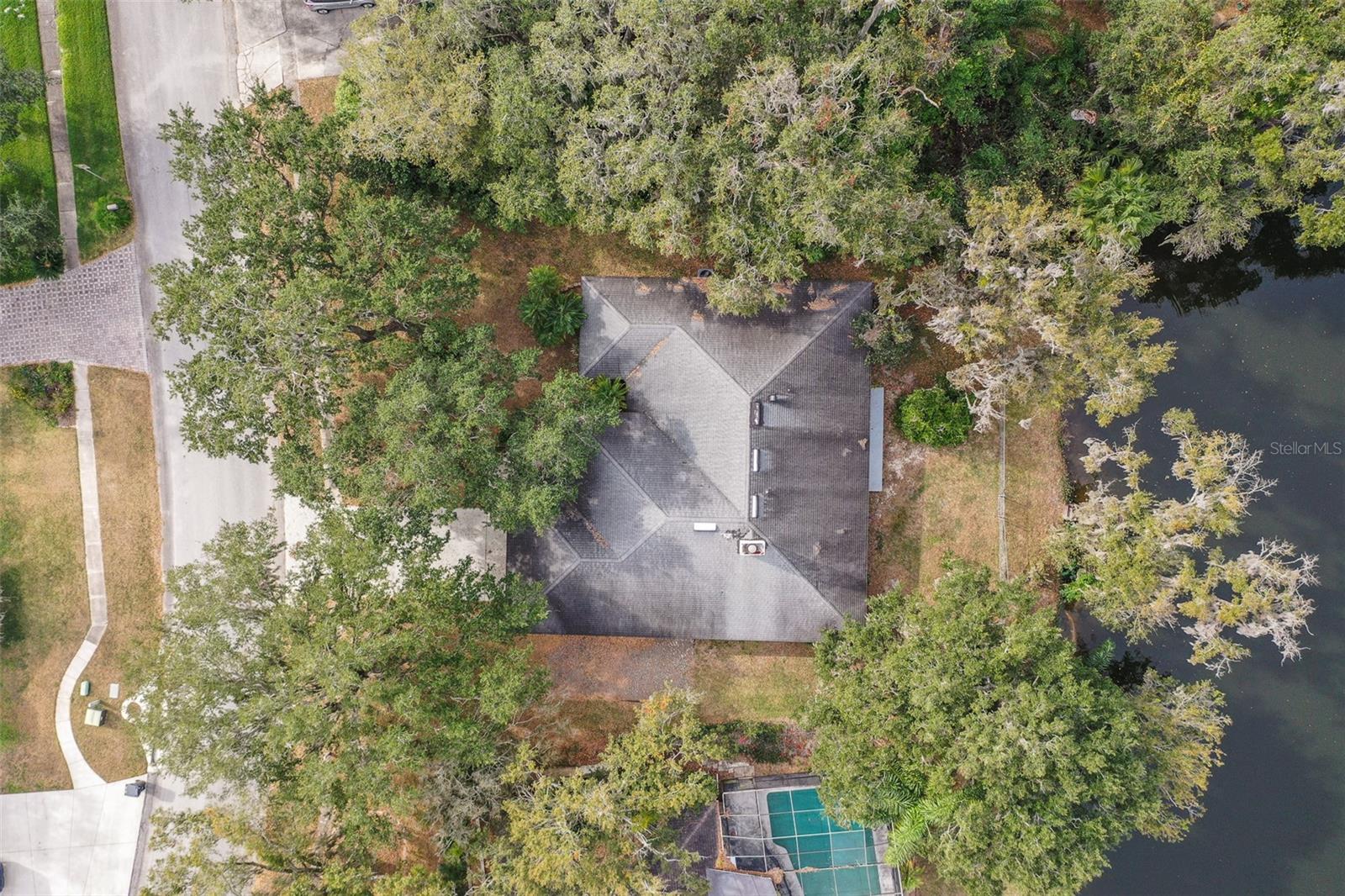 CHRISTINA WOODS PH 06 - Residential