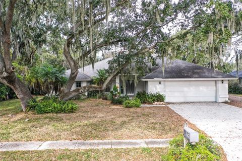 Photo of 95 Woodside Drive, Lakeland, FL 33813 (MLS # L4958605)