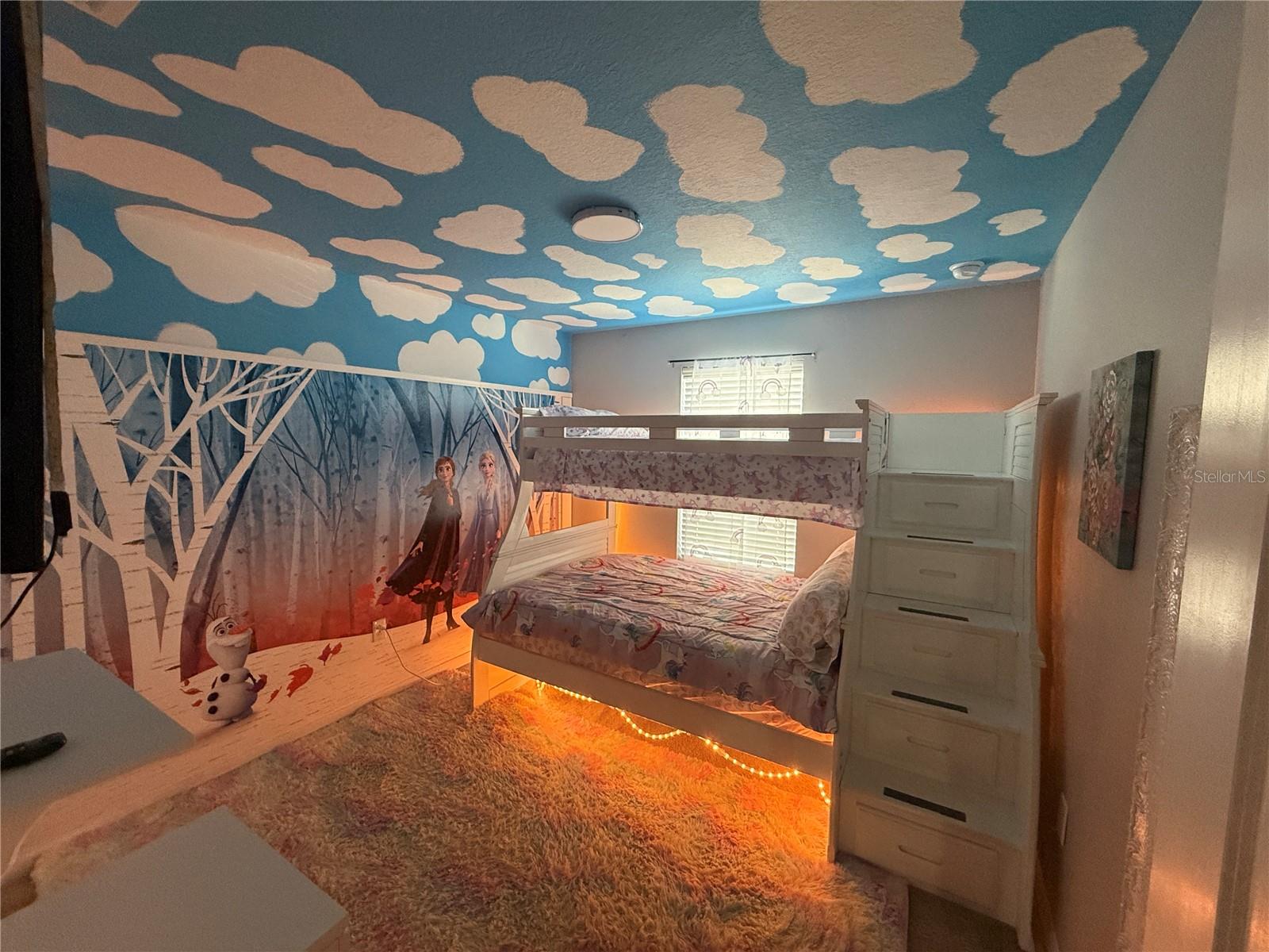 COMPASS BAY UNIT 5 - Residential Lease