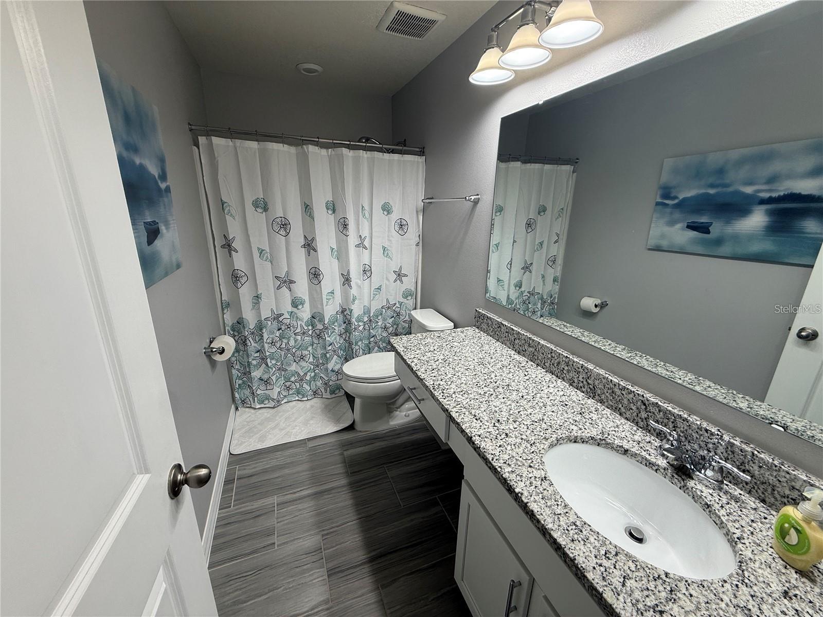 COMPASS BAY UNIT 5 - Residential Lease