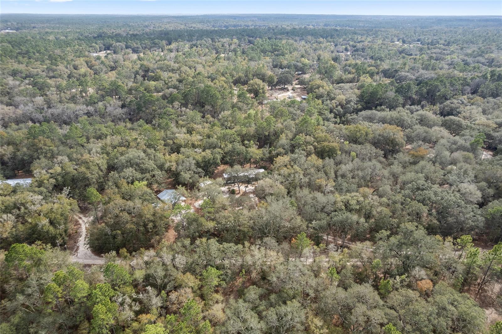 COUNTRY LIVING - Residential