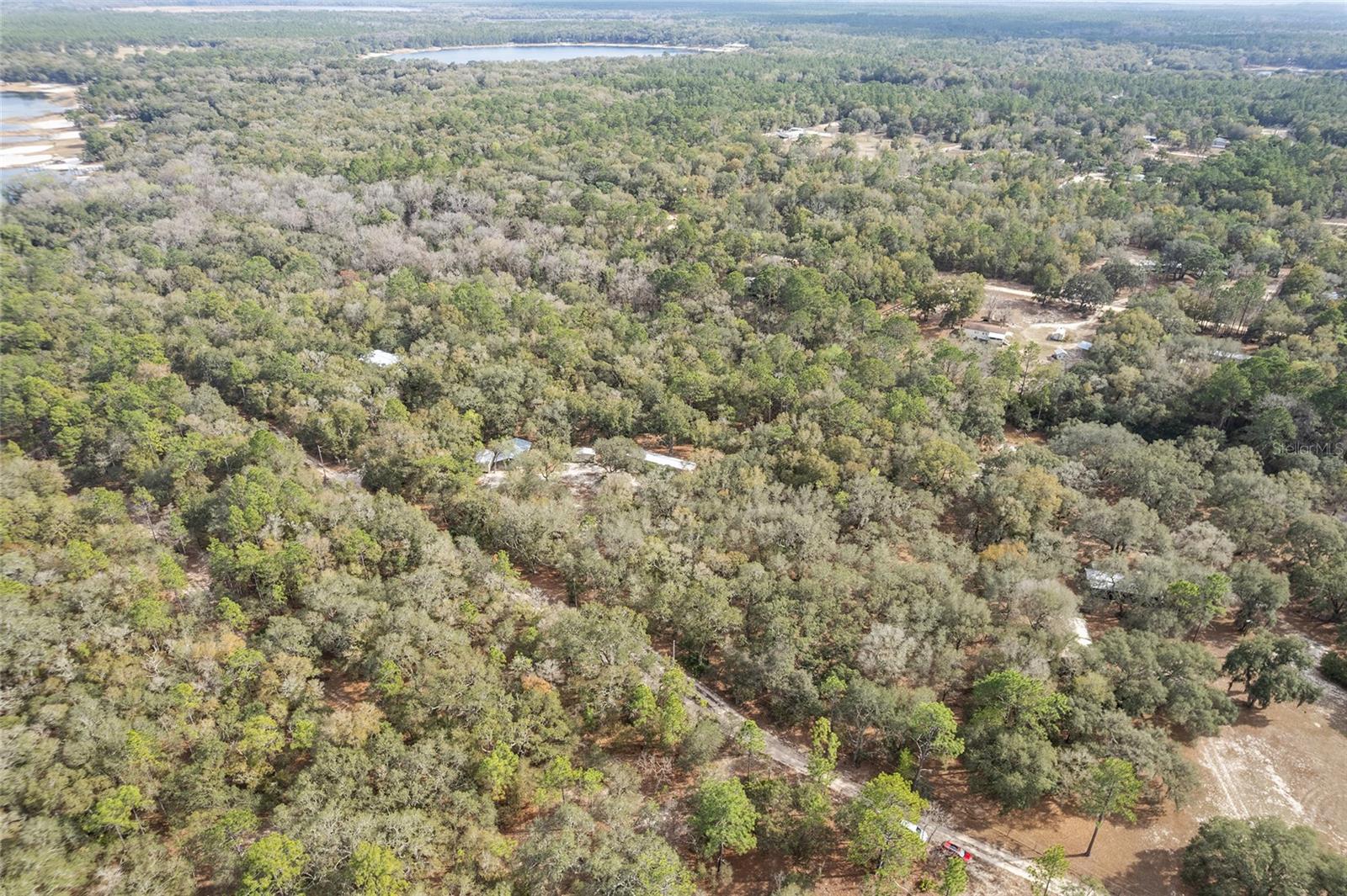 COUNTRY LIVING - Residential