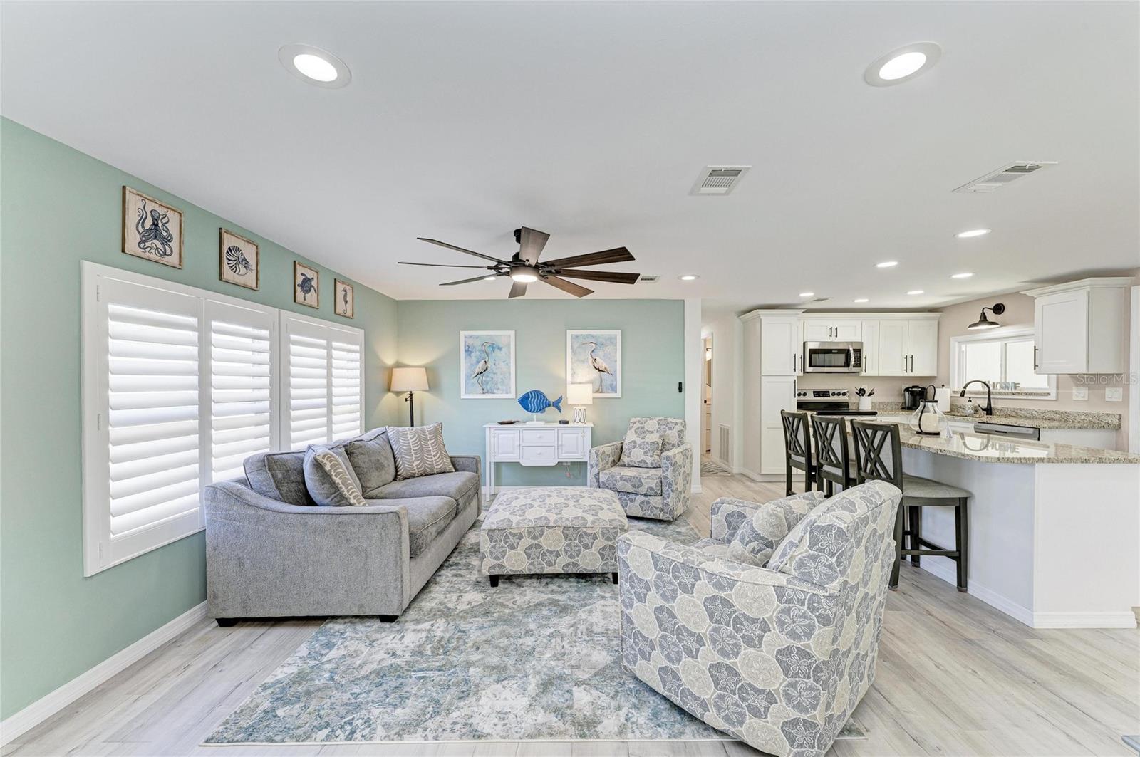 ALAMEDA ISLES - Residential