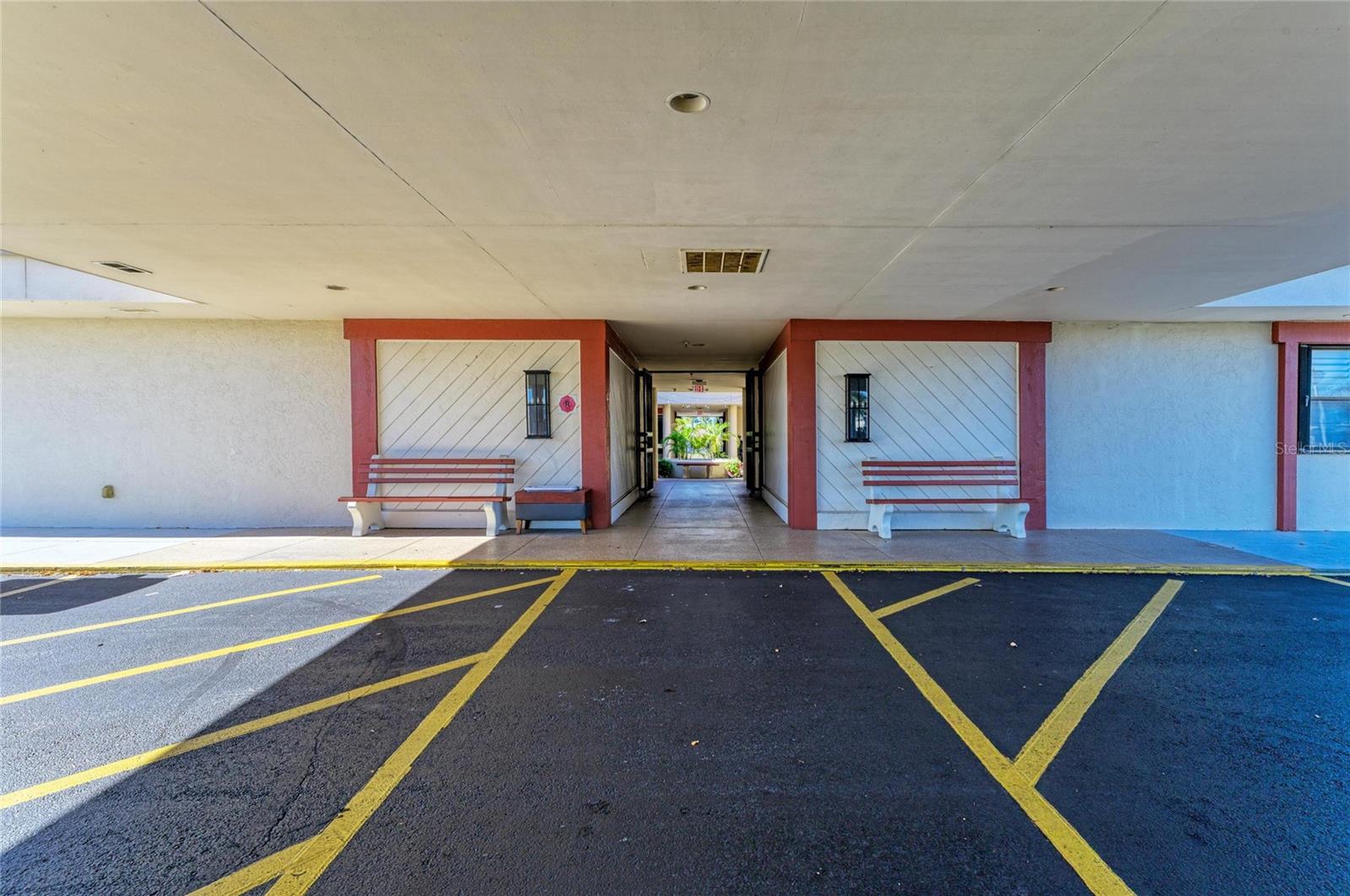 ALAMEDA ISLES - Residential