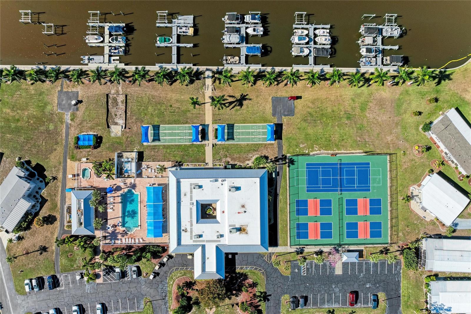 ALAMEDA ISLES - Residential