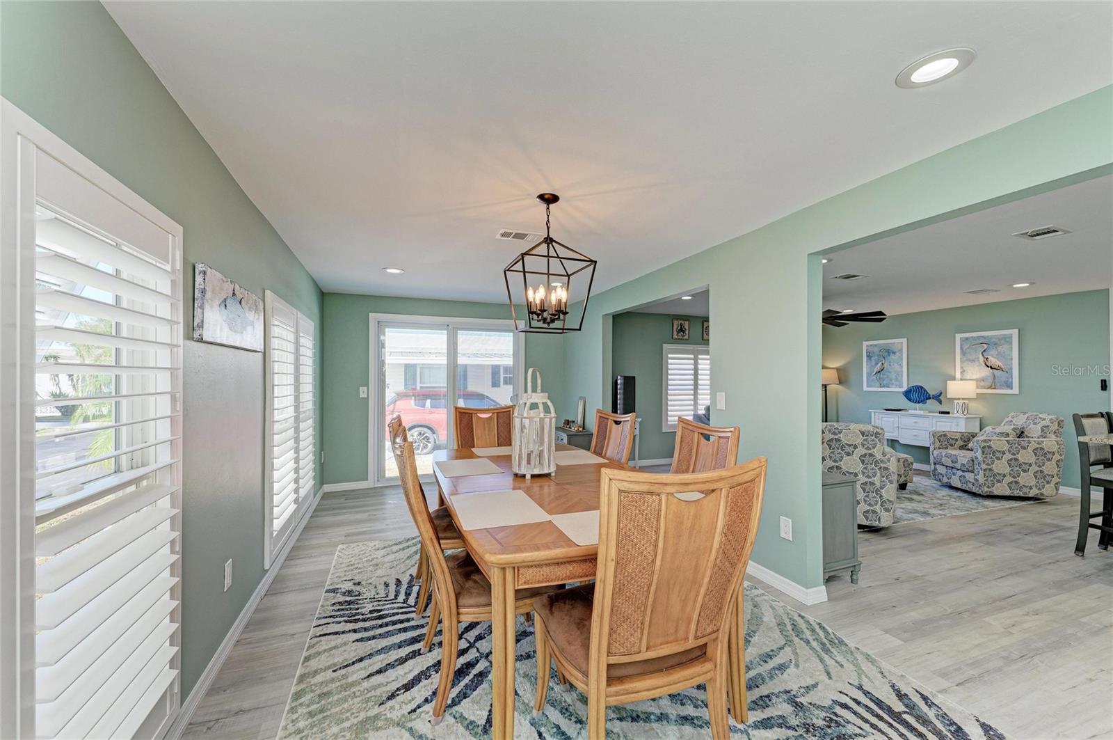ALAMEDA ISLES - Residential
