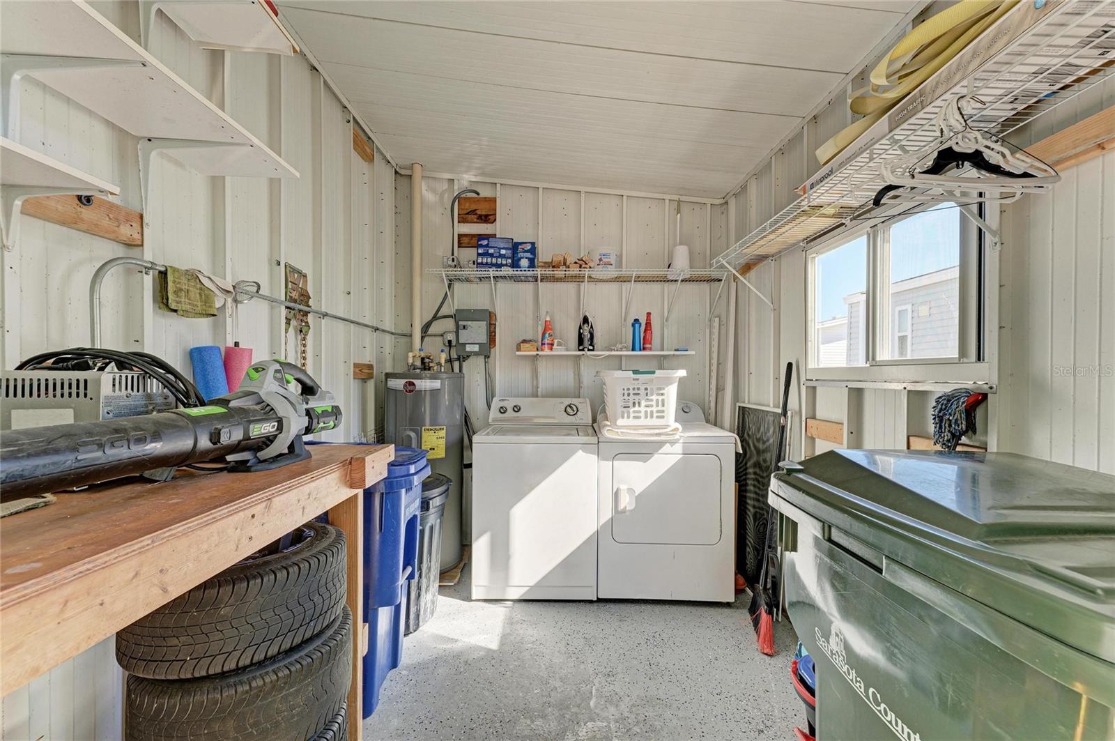 ALAMEDA ISLES - Residential