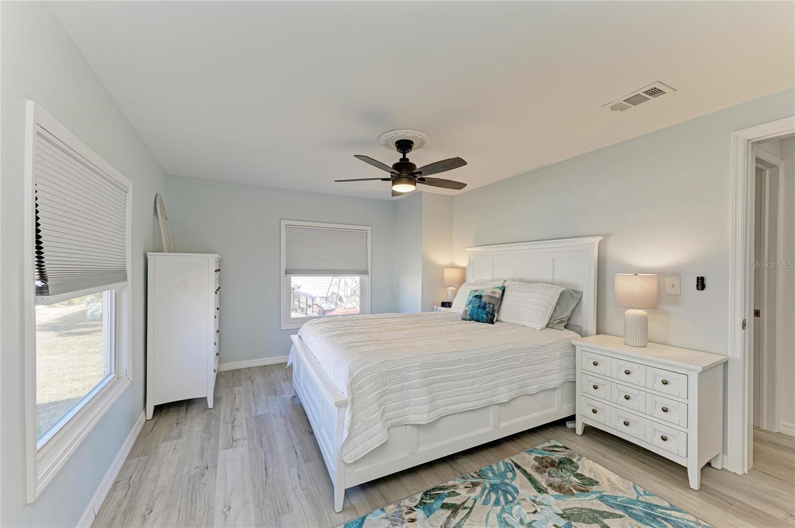 ALAMEDA ISLES - Residential