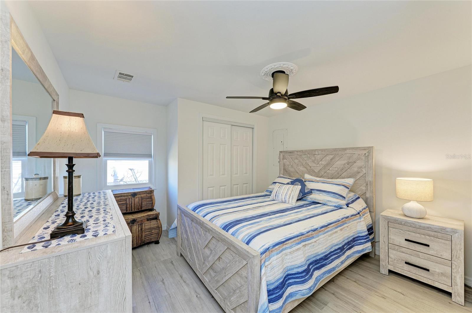 ALAMEDA ISLES - Residential