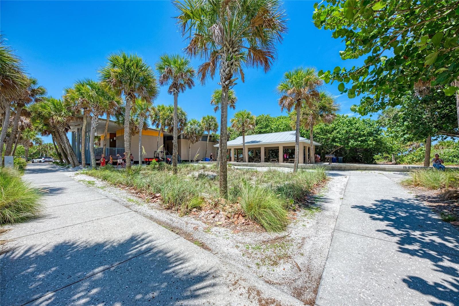 ALAMEDA ISLES - Residential