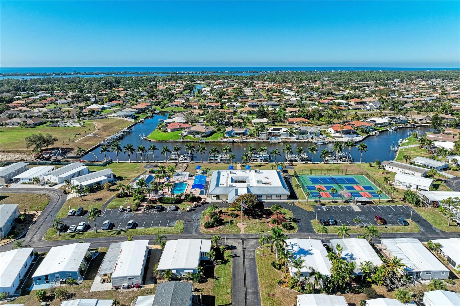 ALAMEDA ISLES - Residential