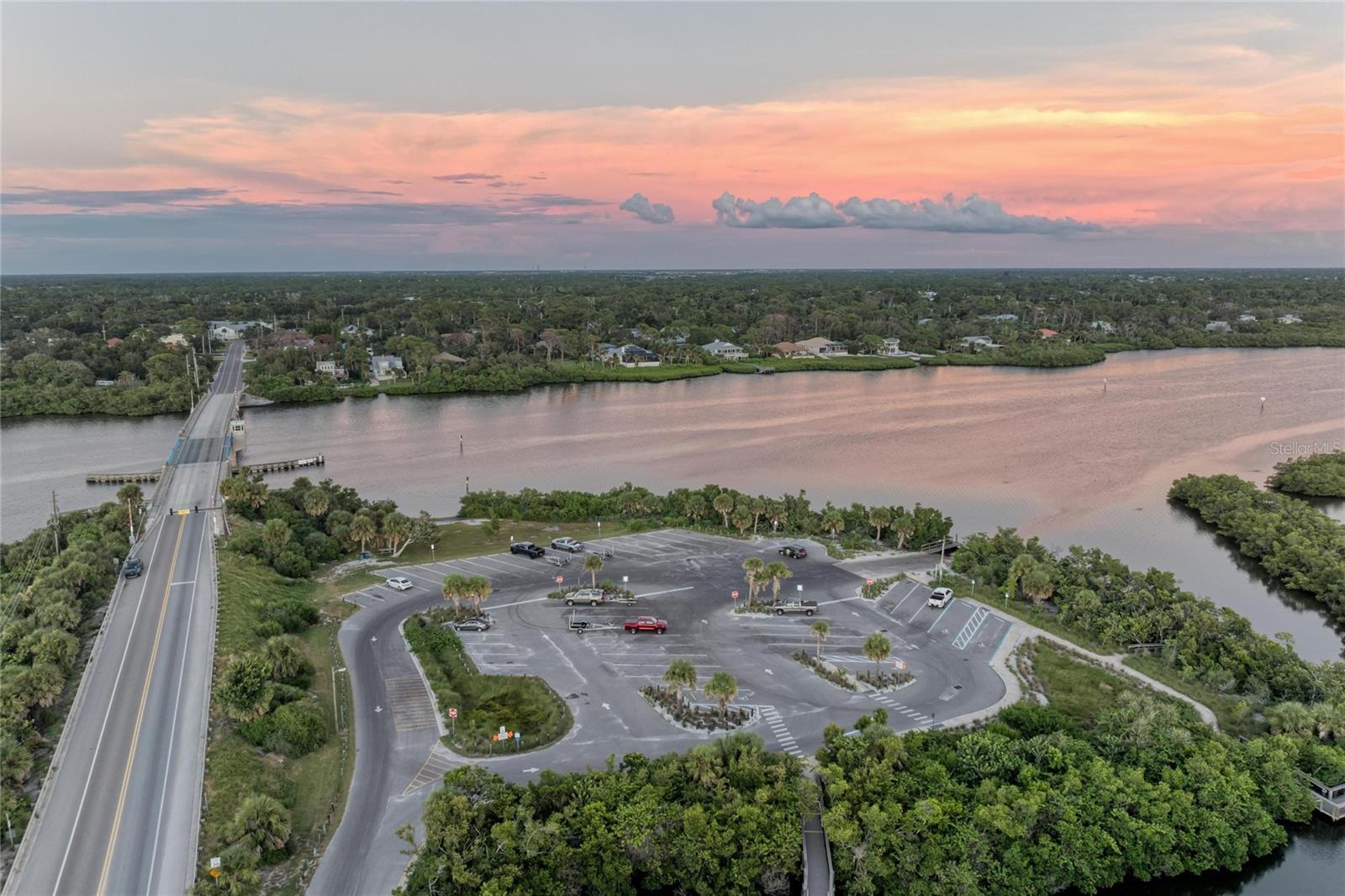 ALAMEDA ISLES - Residential