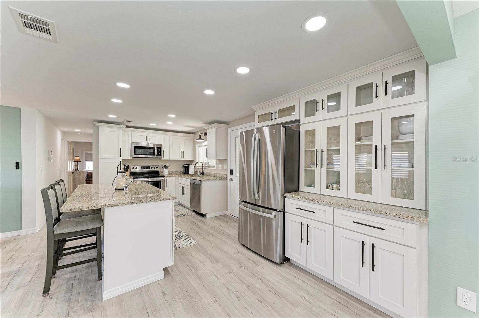 ALAMEDA ISLES - Residential
