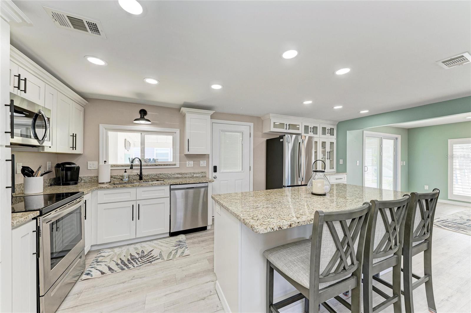 ALAMEDA ISLES - Residential