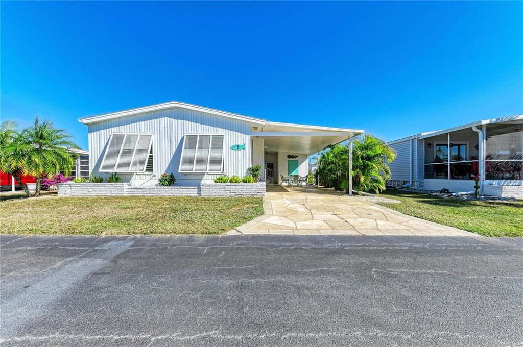 Photo of 8 S Buena Vista Avenue, Englewood, FL 34223 (MLS # A4692083)