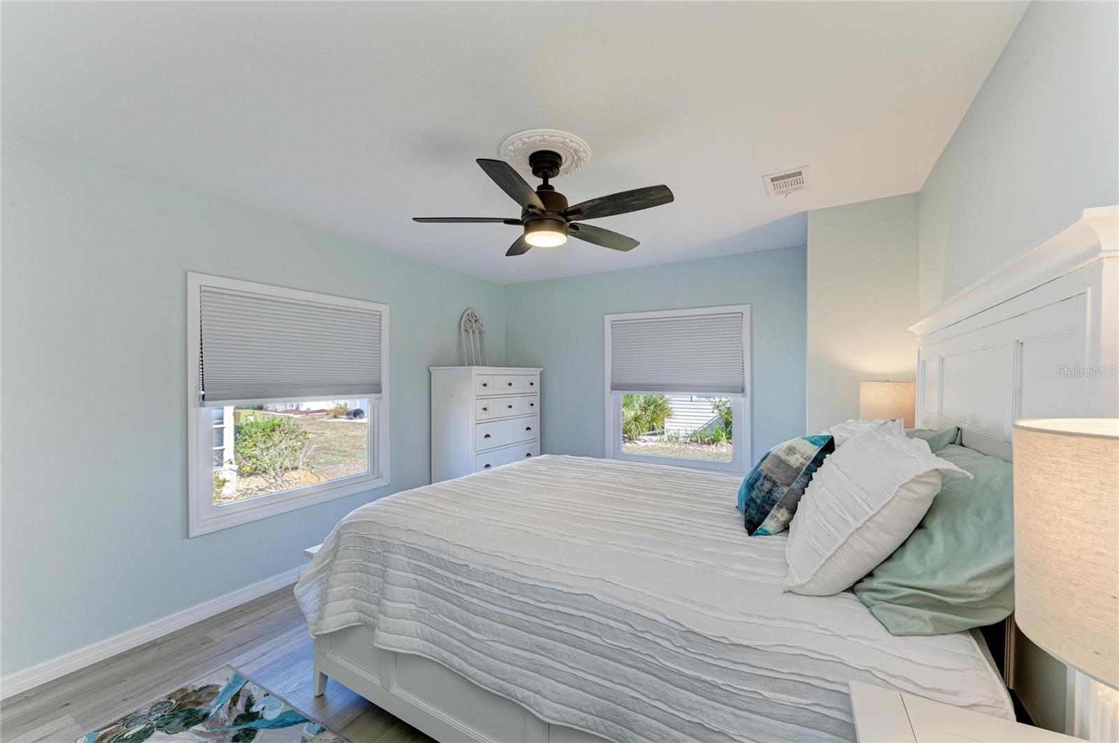 ALAMEDA ISLES - Residential