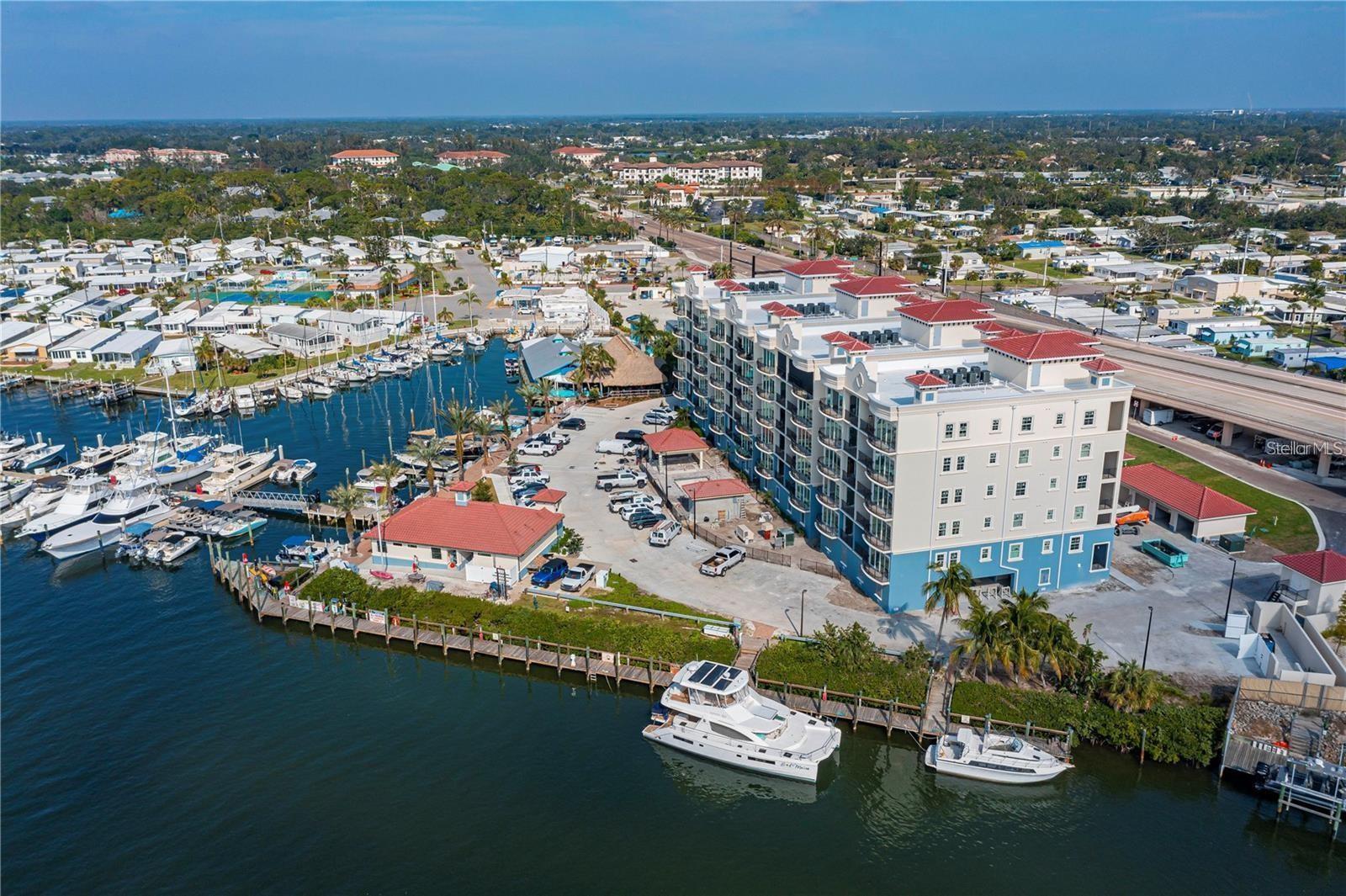 501 TAMIAMI TRAIL N 402