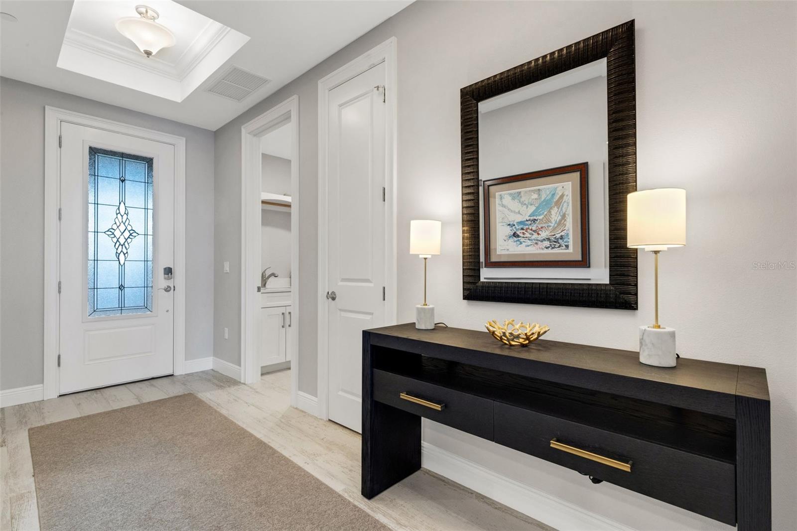 501 TAMIAMI TRAIL N 402