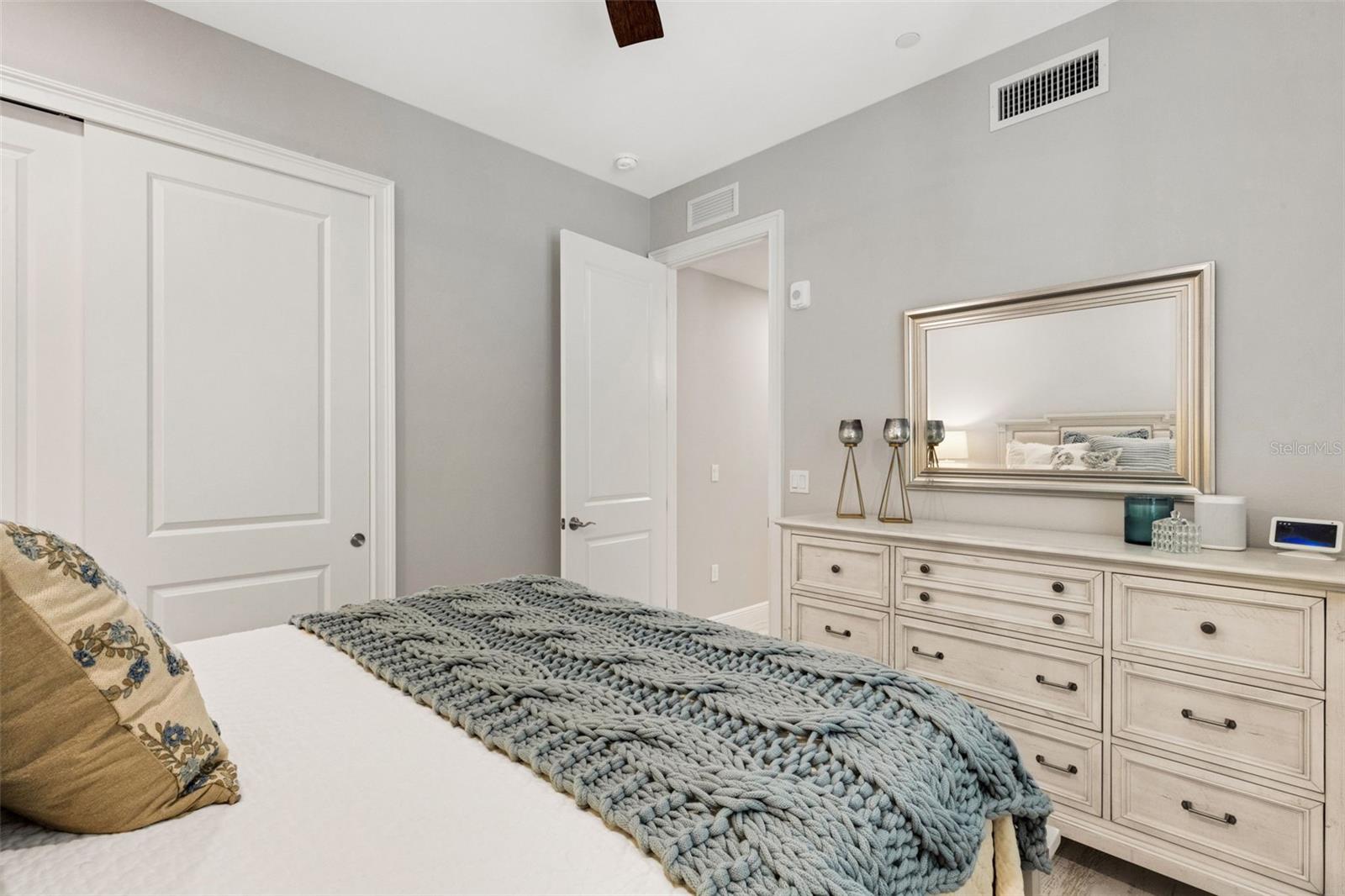 PORTO VISTA - Residential