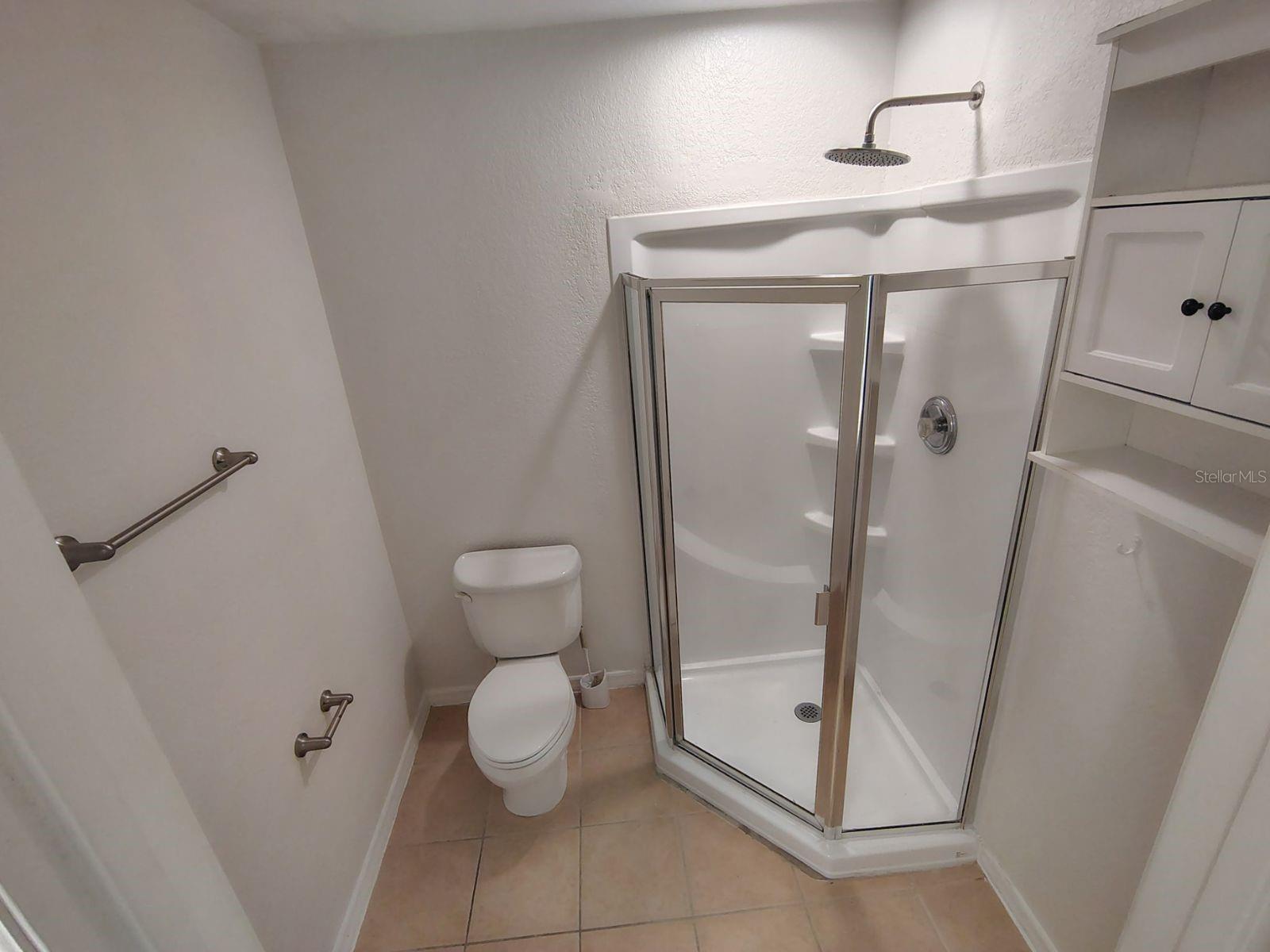 LAKE RIO TWNHMS - Residential Lease