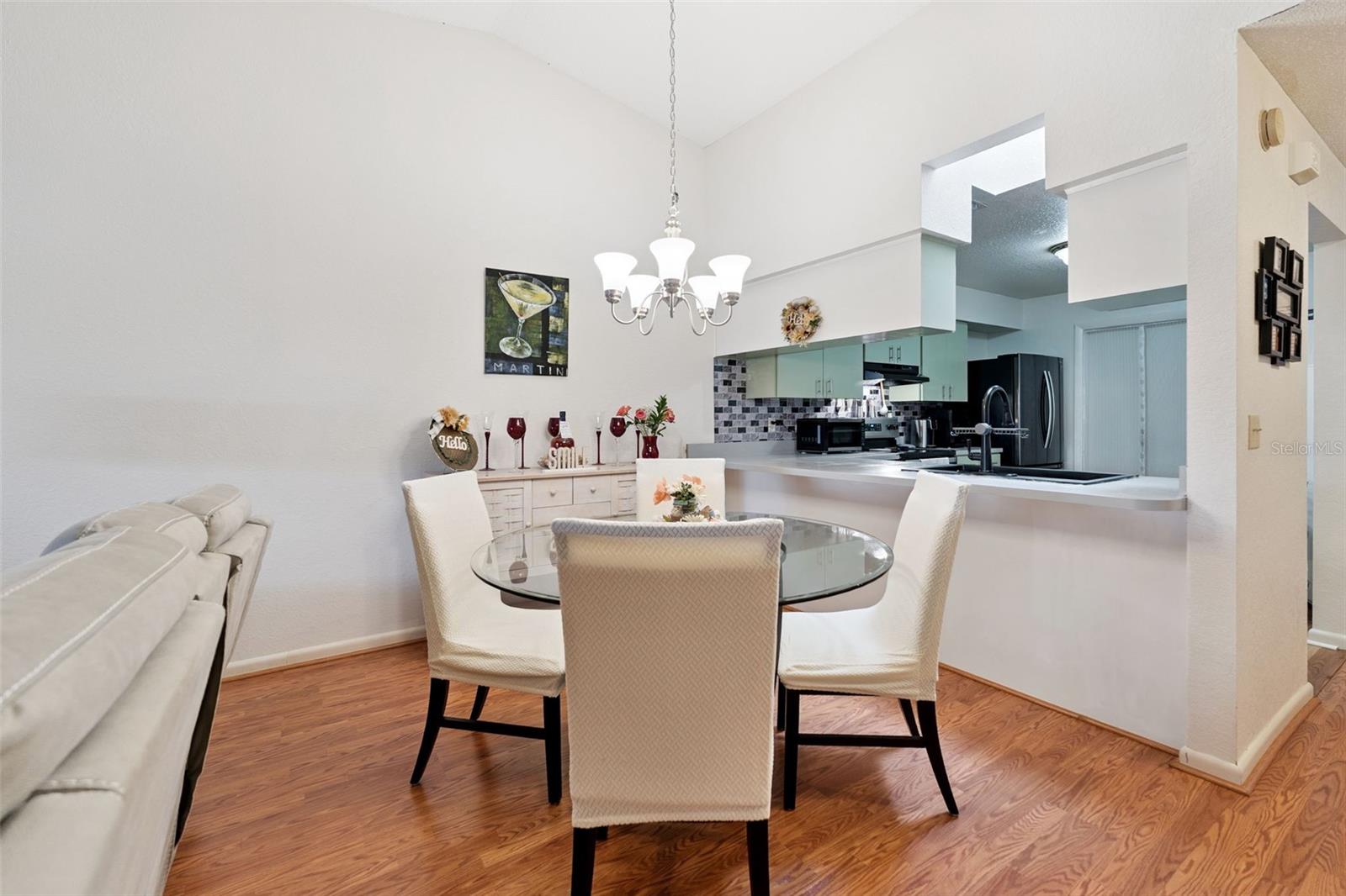 OAKVIEW - Residential