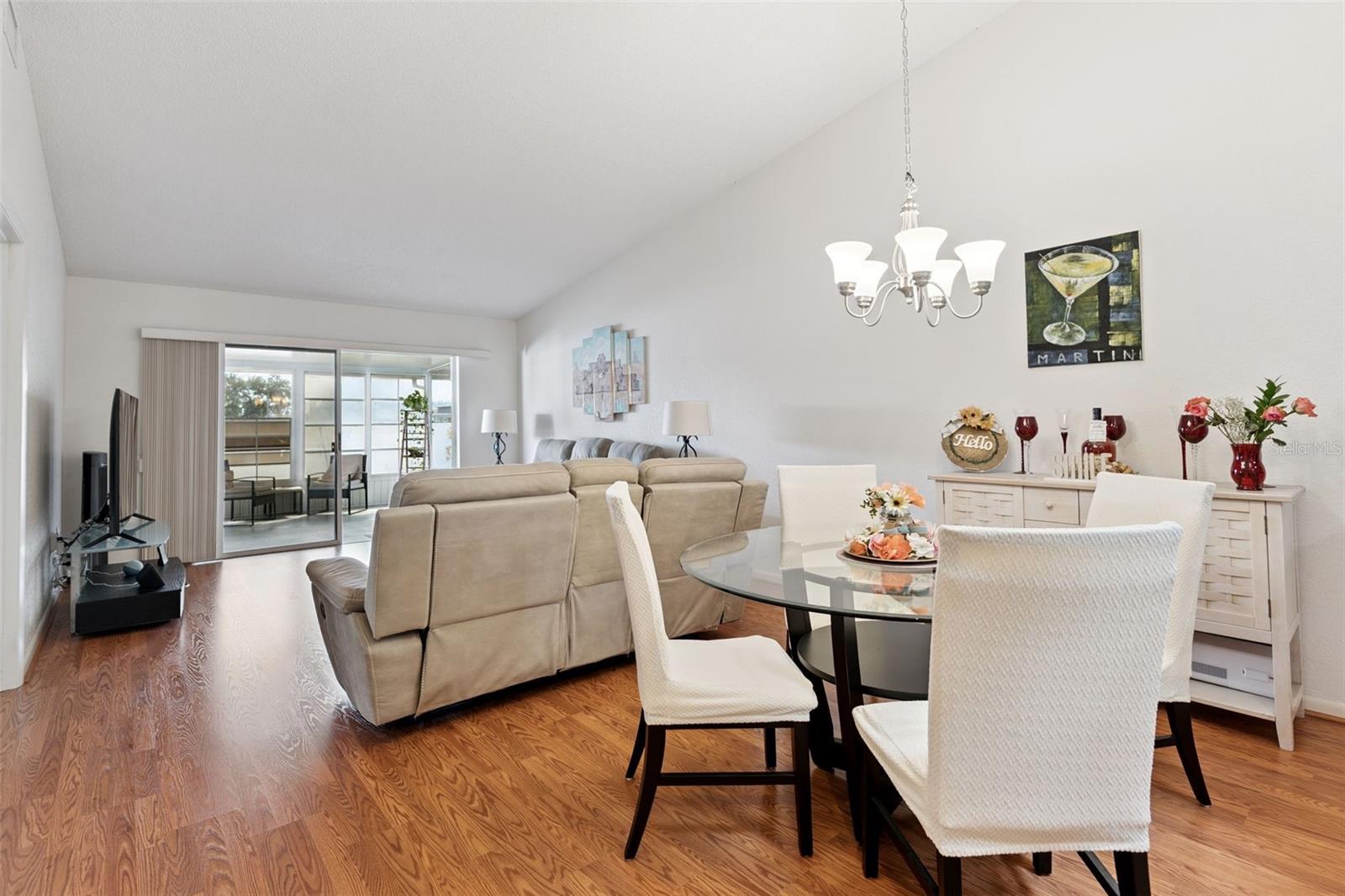 OAKVIEW - Residential